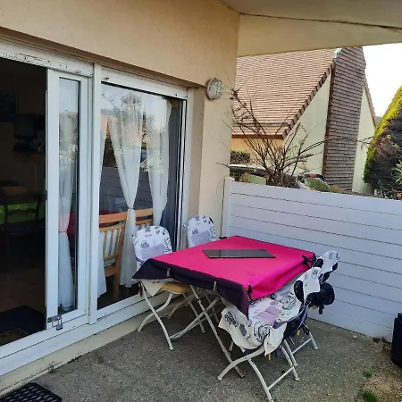 Face Ecole De Voile La A 50 Metres Apartment *
